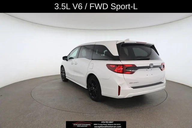 2025 Honda Odyssey Sport L - Photo 12
