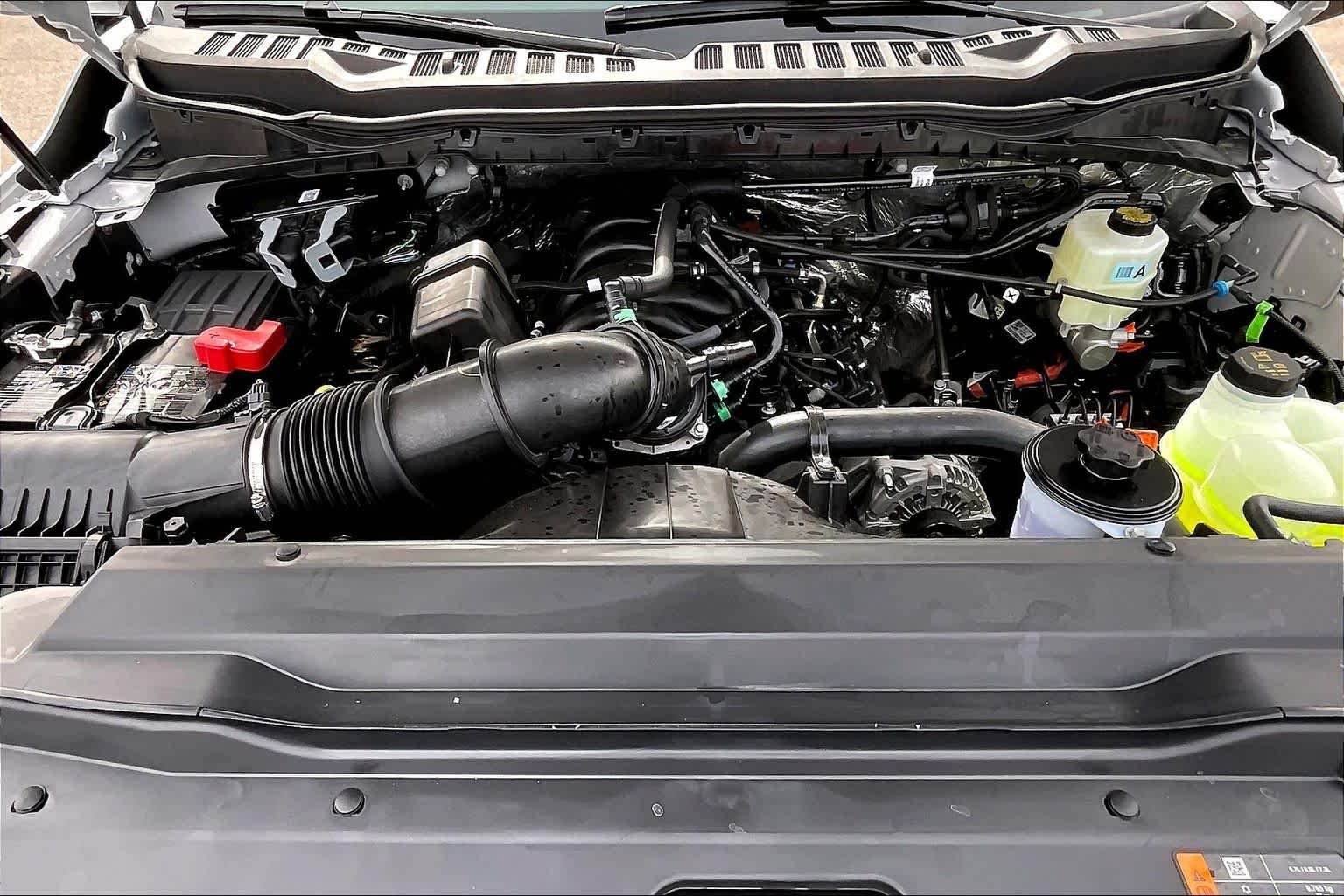 New 2026 Oxford White Ford F-250® XL image 16