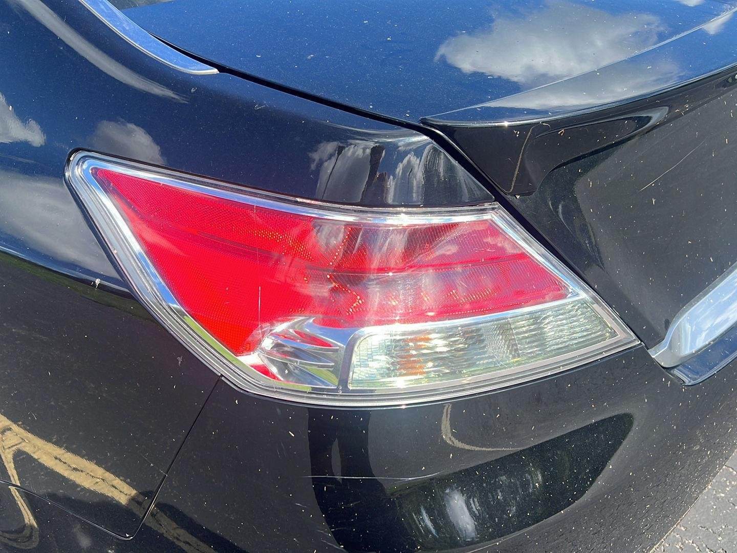 Used 2013 Crystal Black Pearl Acura Tech image 8
