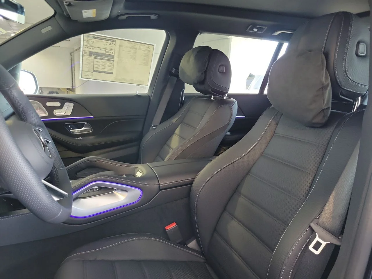 New 2026 Obsidian Black Metallic Mercedes-Benz GLS 580 image 24