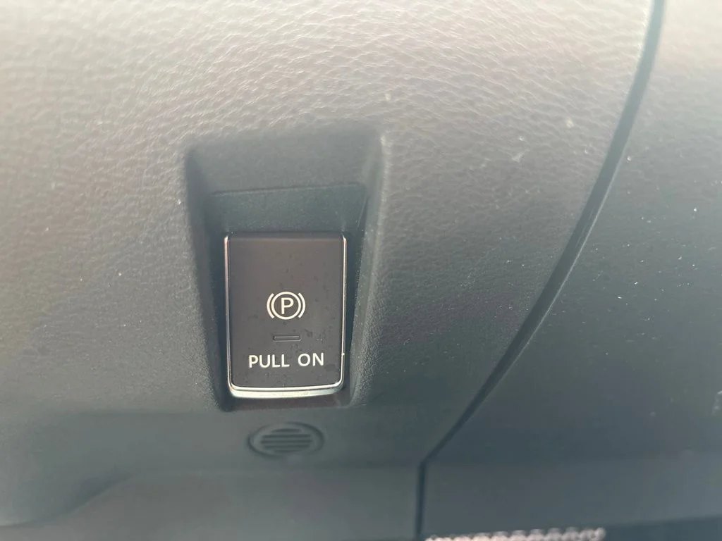 Used 2023 Gray Nissan EVOLVE+ image 32