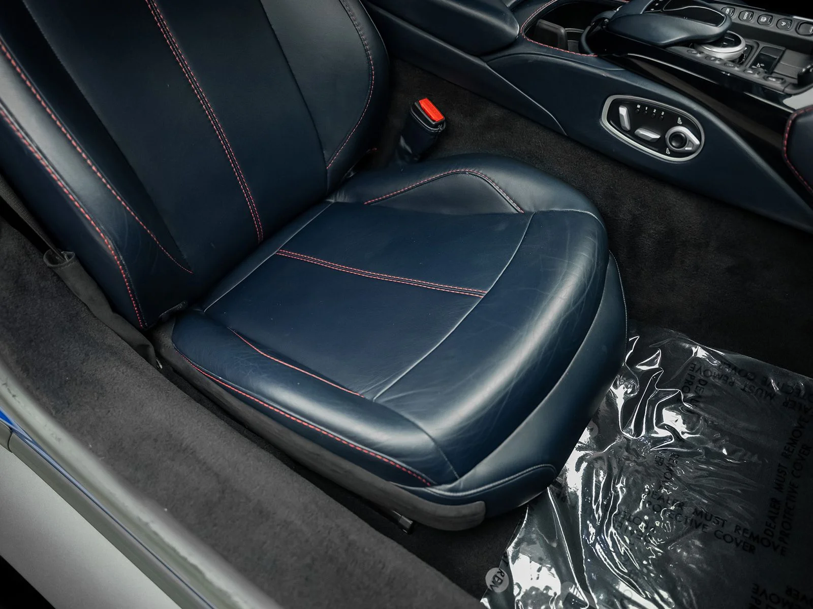 Used 2020 Blue Aston Martin Base image 36