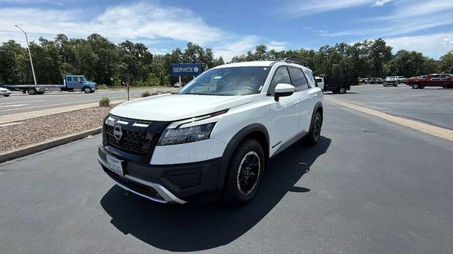 2024 Nissan Pathfinder Rock Creek 4WD's photo