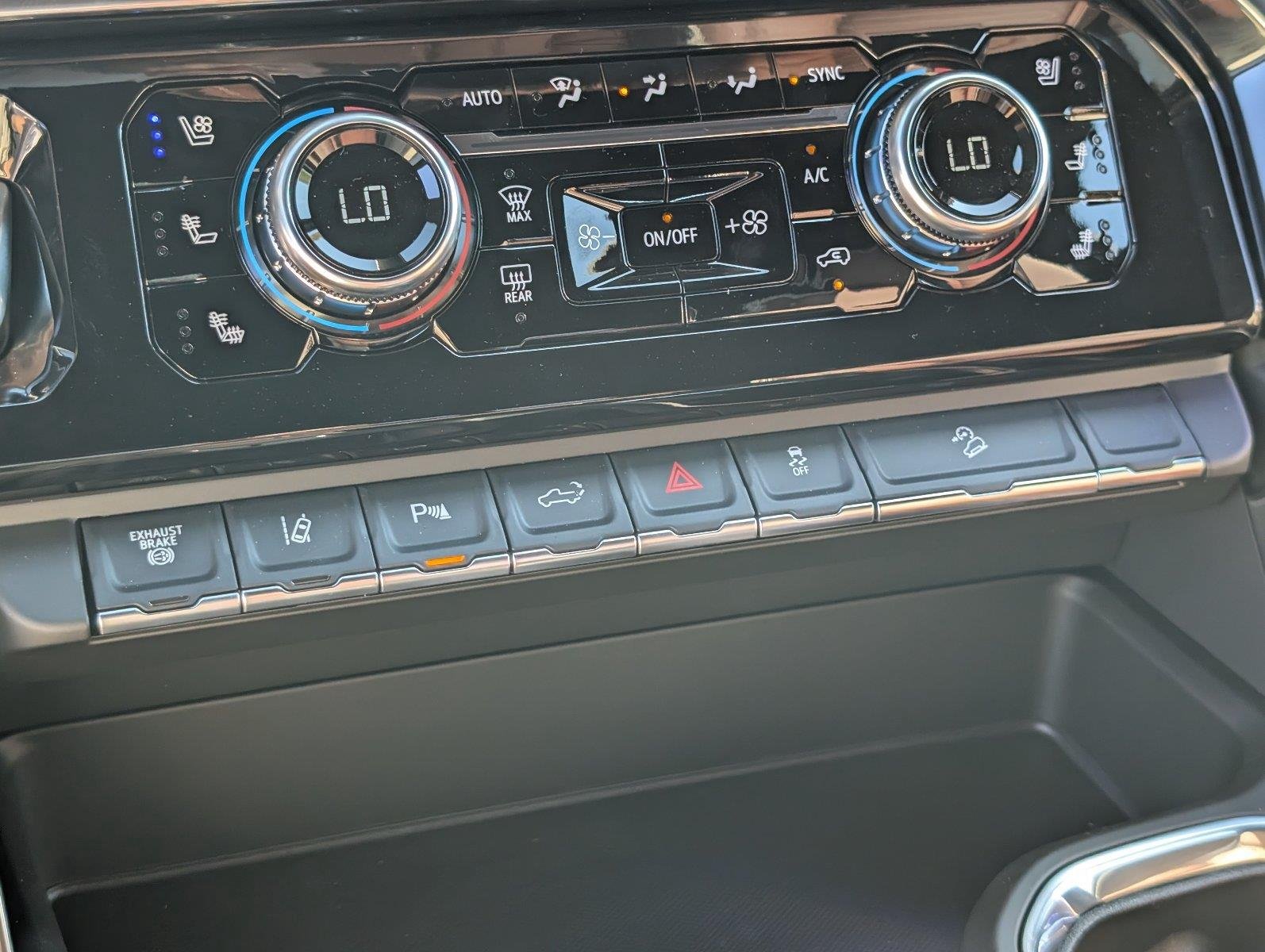 New 2026 Sterling Metallic GMC Denali Ultimate image 25
