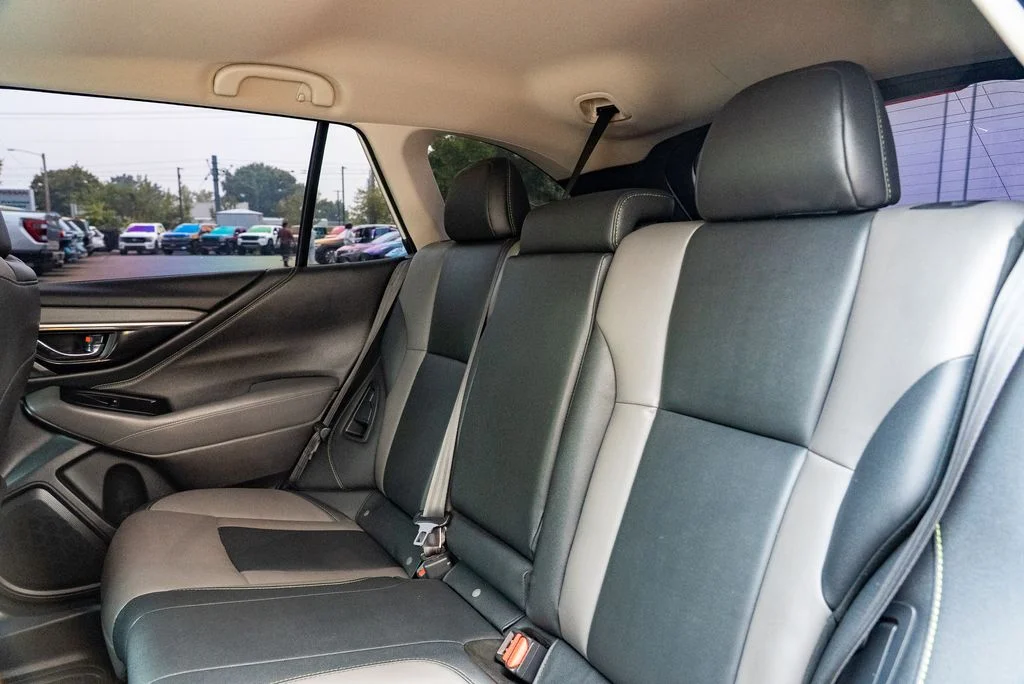 Used 2022 White Subaru Onyx Edition XT image 24