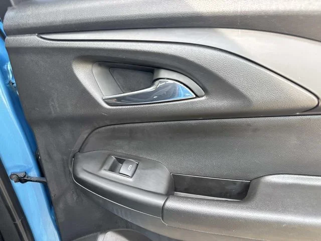 Used 2025 Blue Chevrolet LT image 20