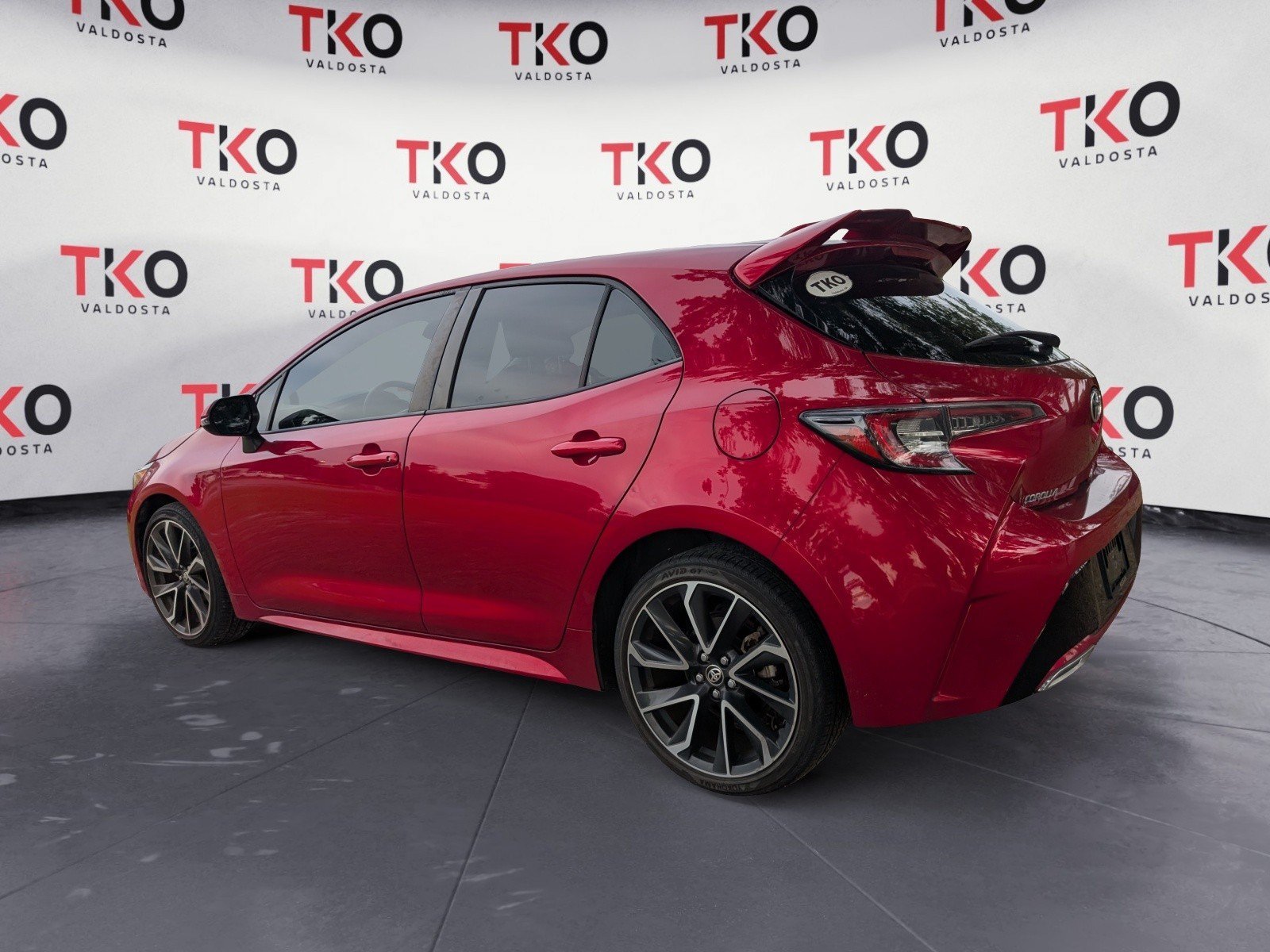 Used 2022 Finish Line Red Toyota XSE image 4