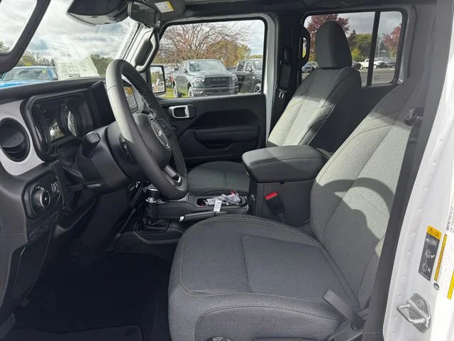 New 2026 Bright White Clear-Coat Exterior Paint Jeep Sport S image 21