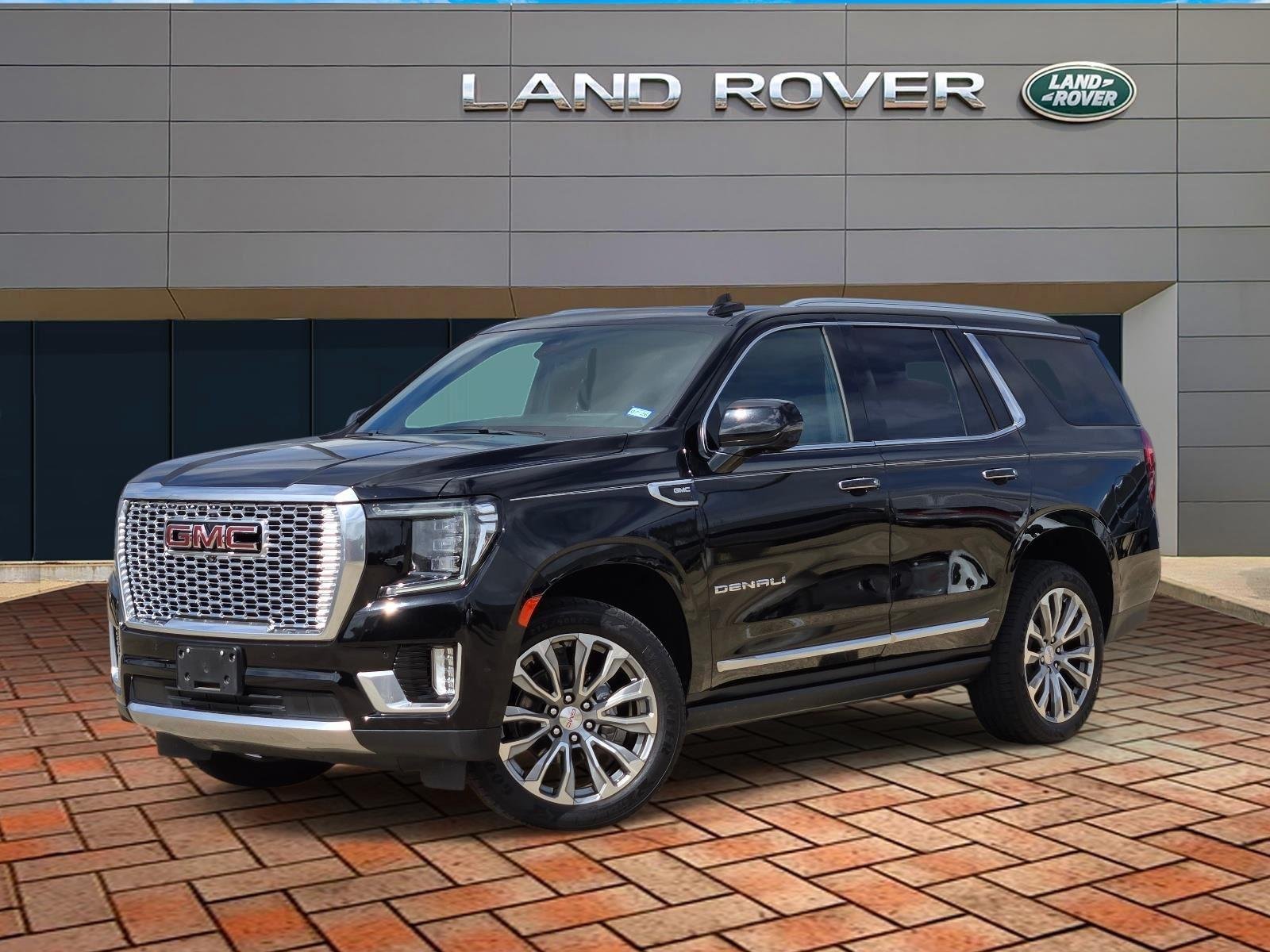 2021 GMC Yukon 4WD Denali's photo