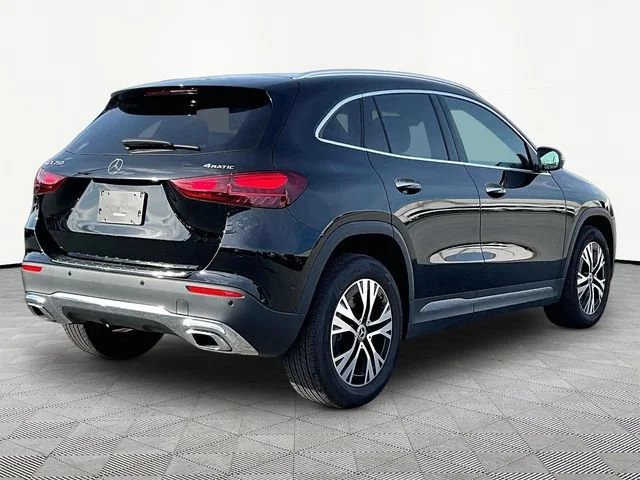 Used 2025 Black Mercedes-Benz GLA 250 image 6