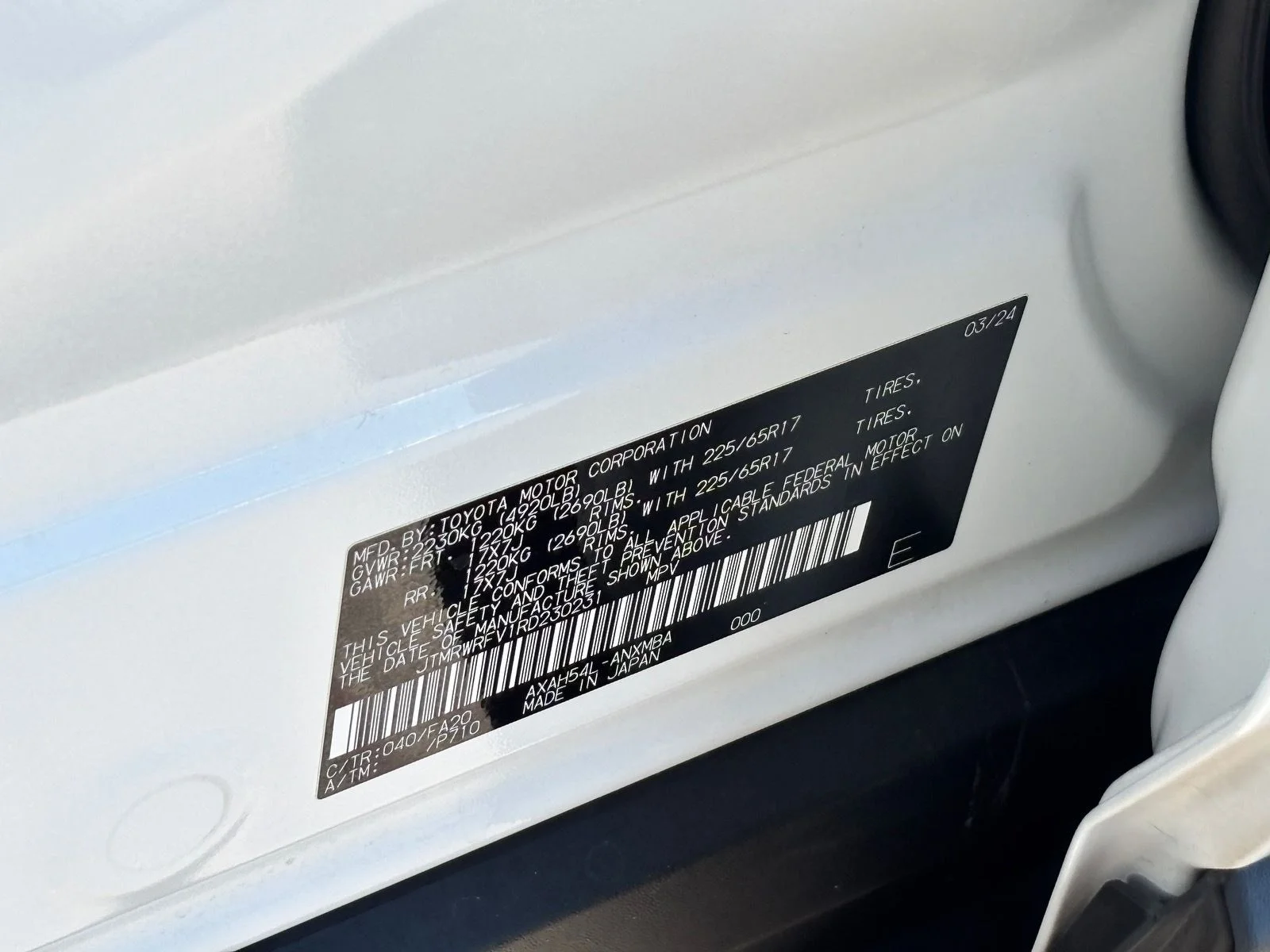 Used 2024 Ice Cap Toyota XLE image 28