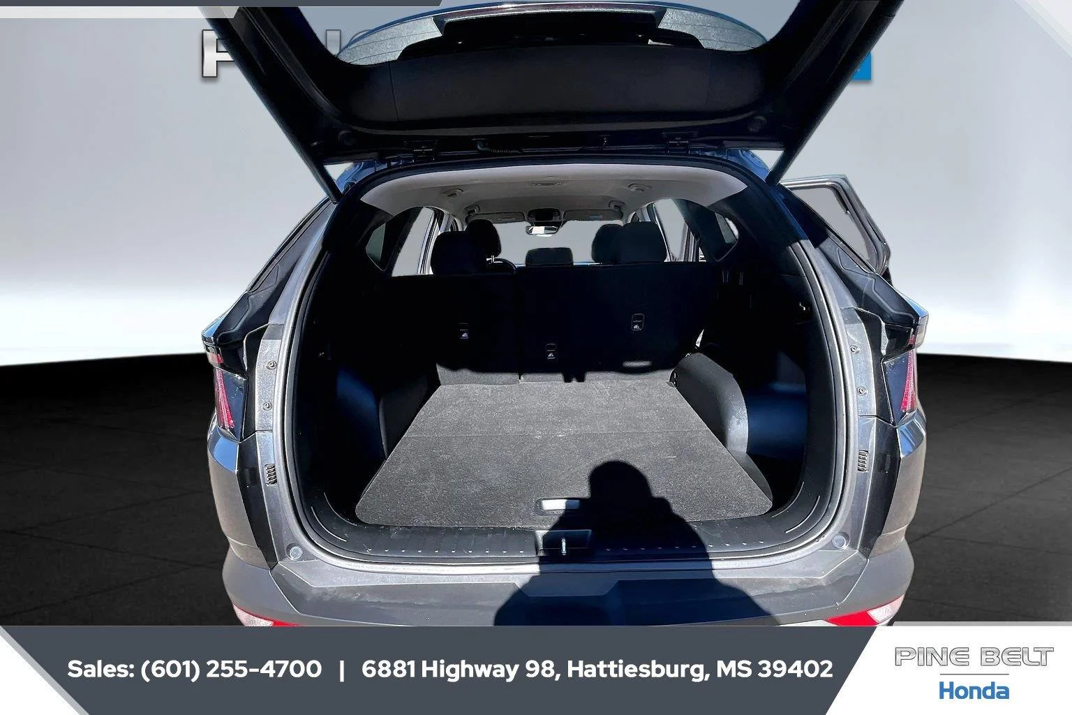 Used 2023 Portofino Gray Hyundai SEL image 20