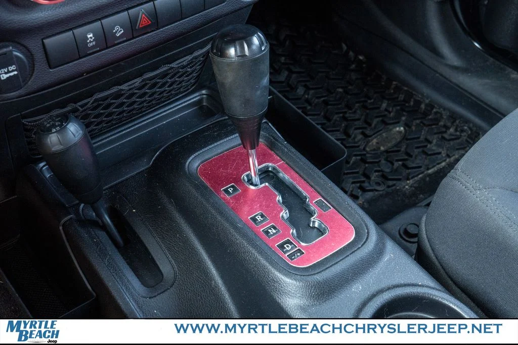 Used 2015 Black Clearcoat Jeep Unlimited Sport image 24