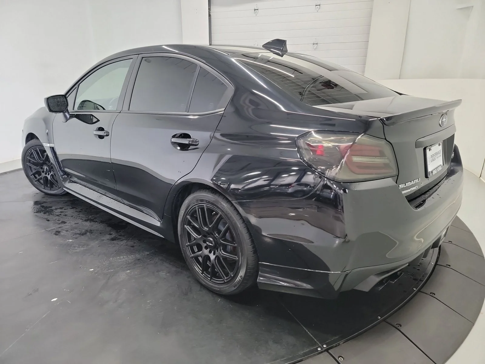 Used 2016 Crystal Black Silica Subaru Base image 5