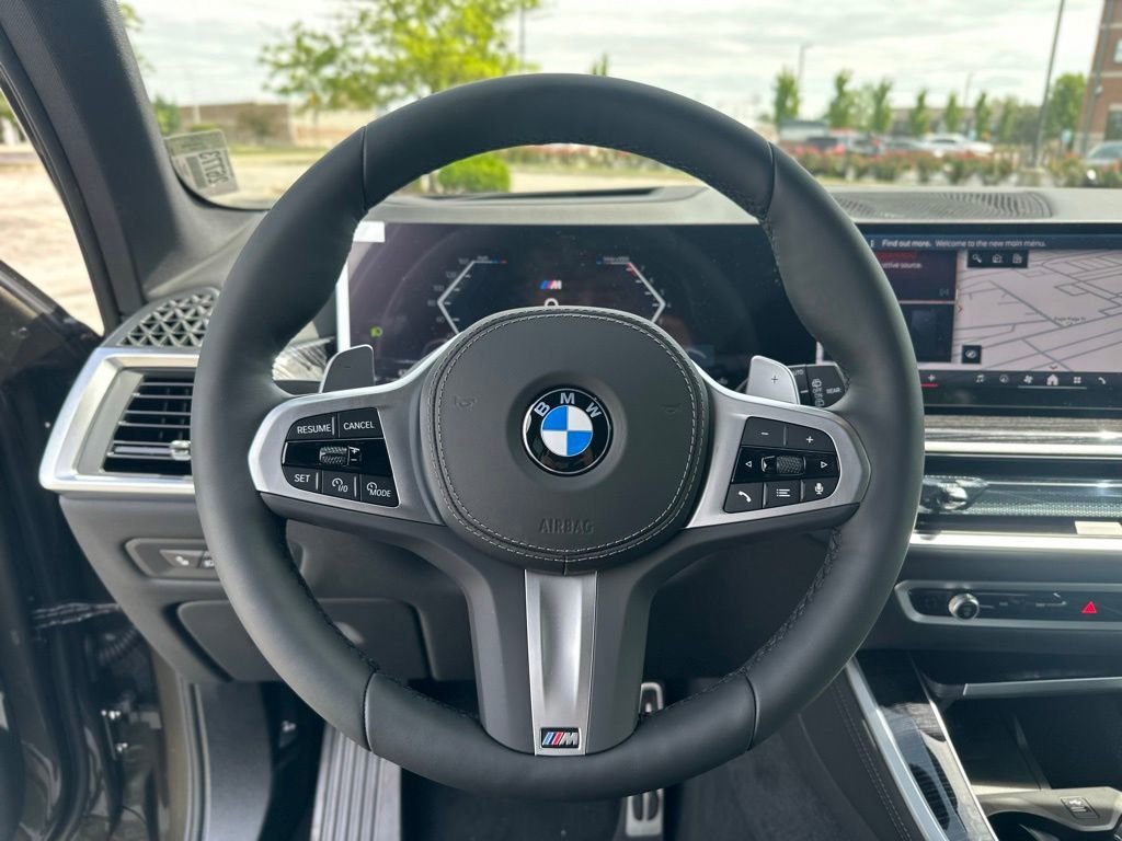 New 2026 Manhattan Green Metallic BMW xDrive40i image 29
