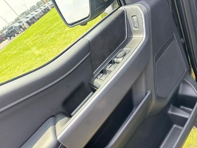 New 2026 Agate Black Metallic Ford XLT image 98