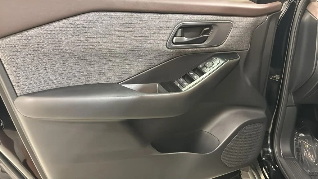 Certified Used 2023 Black Nissan S image 18