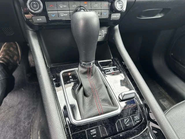 2025 Jeep Compass Trailhawk - Photo 24