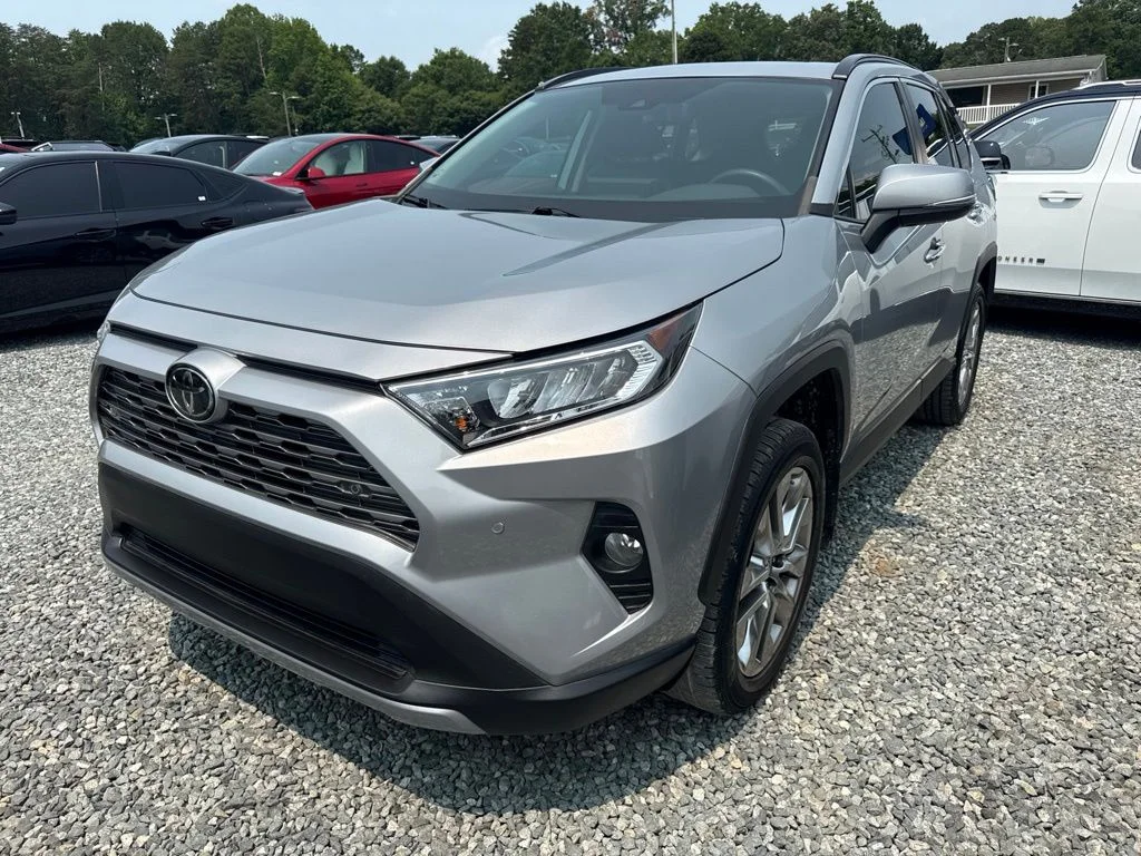 Used 2019 Silver Toyota Limited image 1
