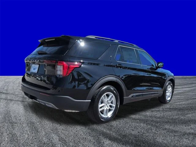 New 2026 Agate Black Metallic Ford Active image 4