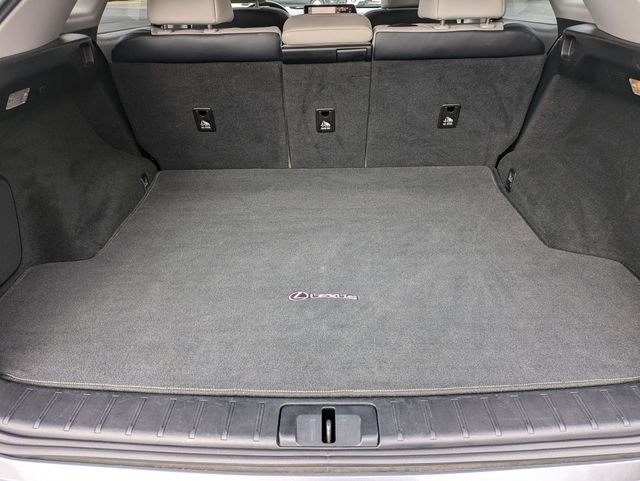 Used 2016 Gray Lexus 350 image 7