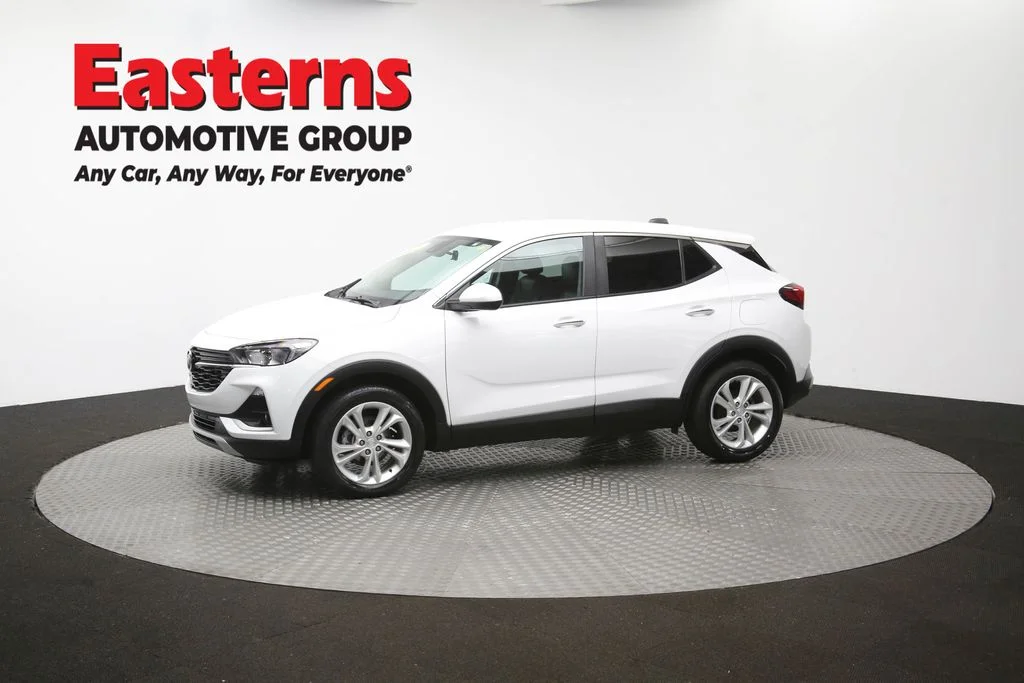 Used 2022 White Buick Preferred image 57