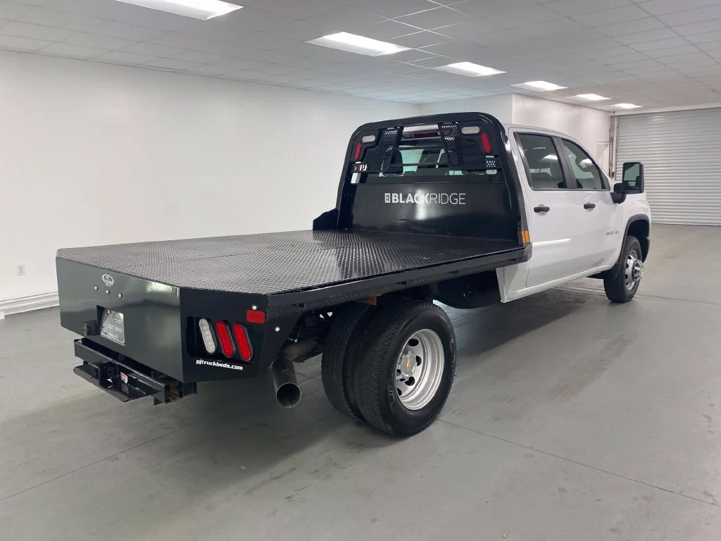 Used 2025 Summit White Chevrolet Work Truck image 6