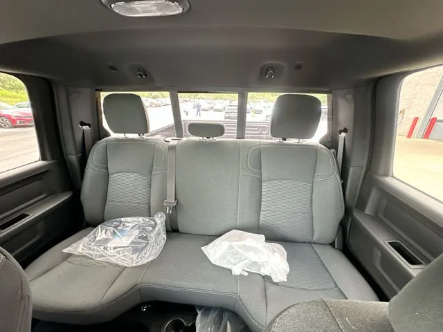 New 2026 Granite Crystal Metallic Clearcoat RAM Tradesman image 25