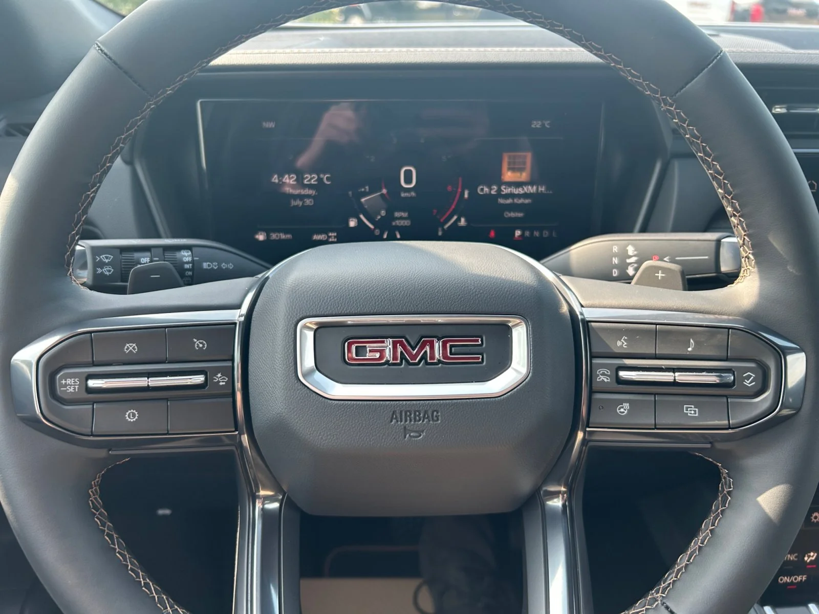 New 2027 Summit White GMC AWD AT4 image 21