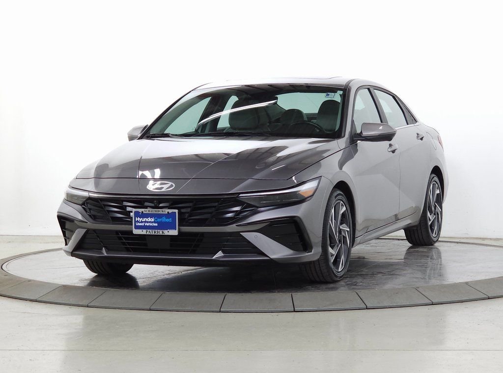 2024 Hyundai Elantra Limited - Photo 3