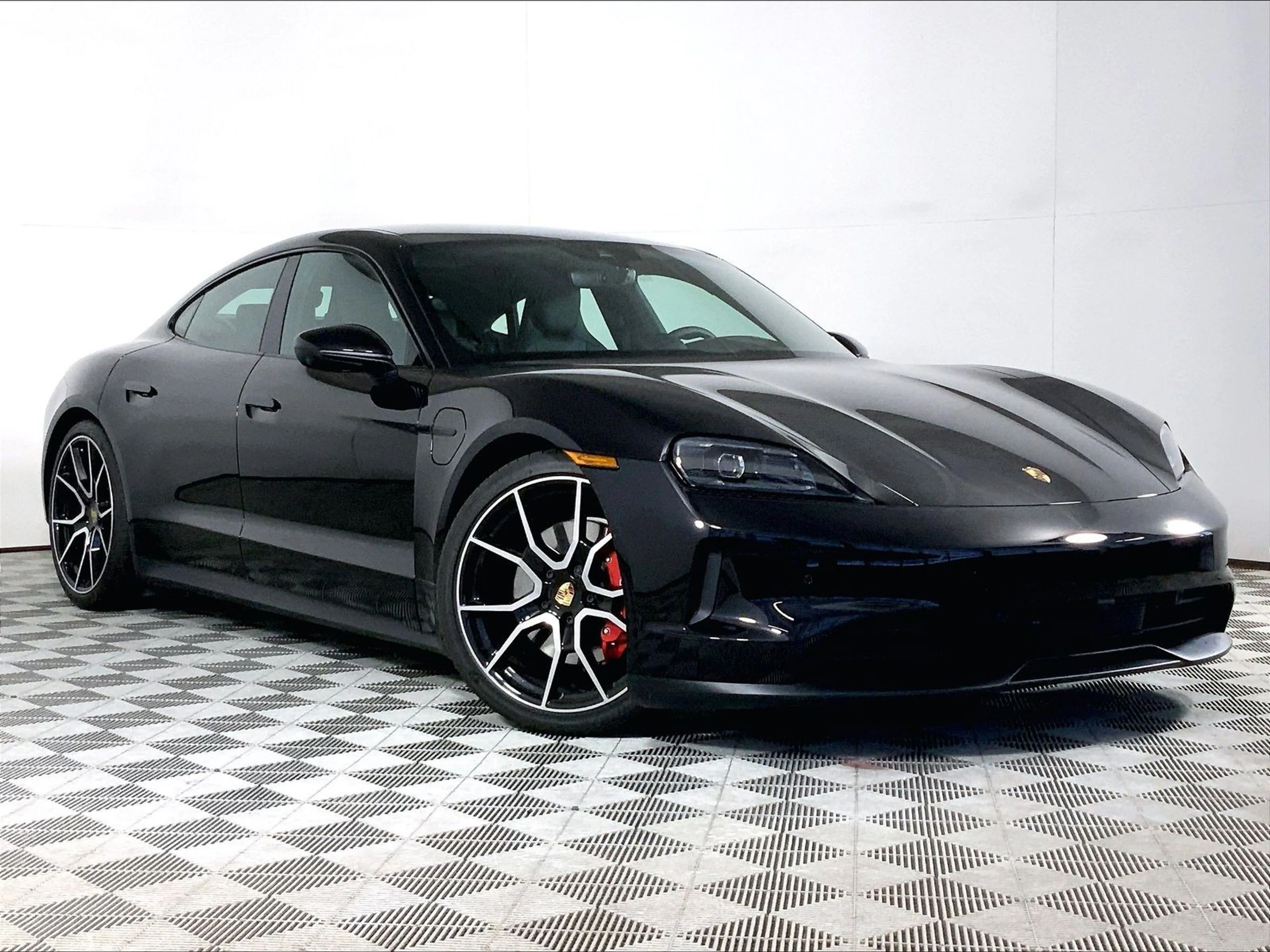 Used 2025 Black Porsche 4S image 6