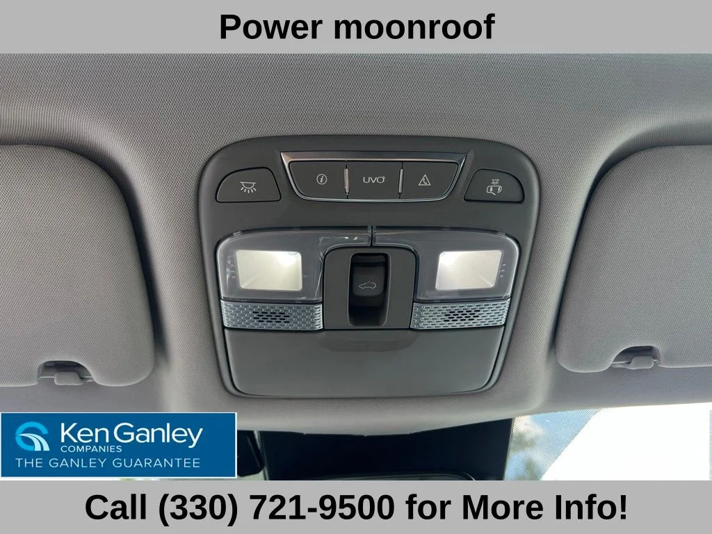 Used 2020 Green Kia S image 37