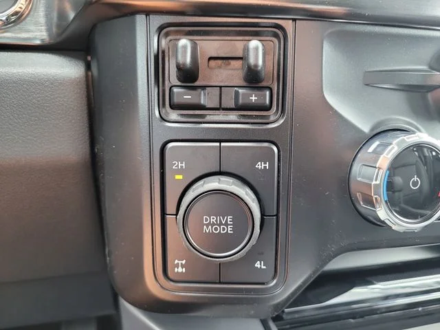 New 2026 Gray Metallic Ford Lariat image 30