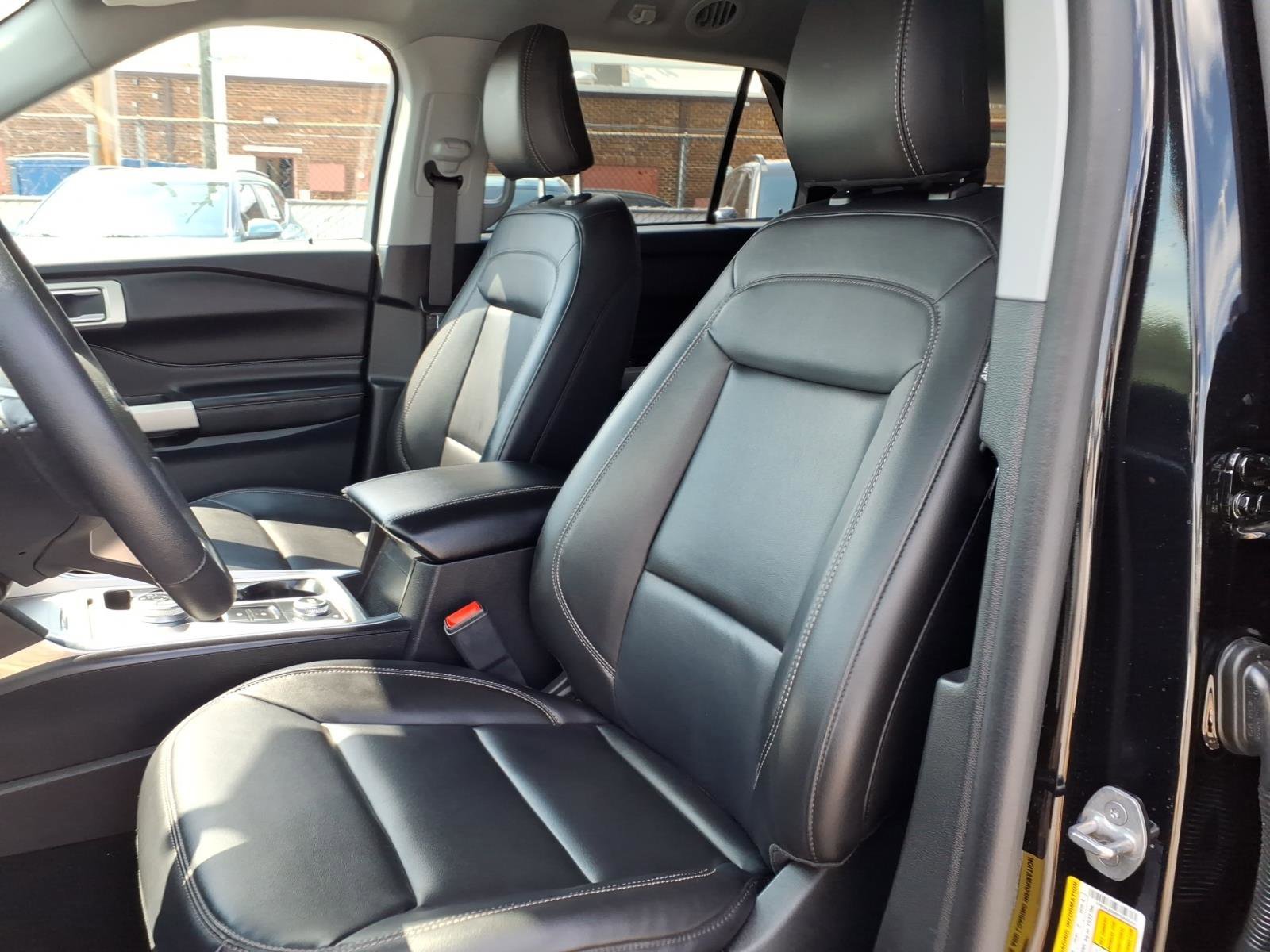 2023 Ford Explorer XLT - Photo 14