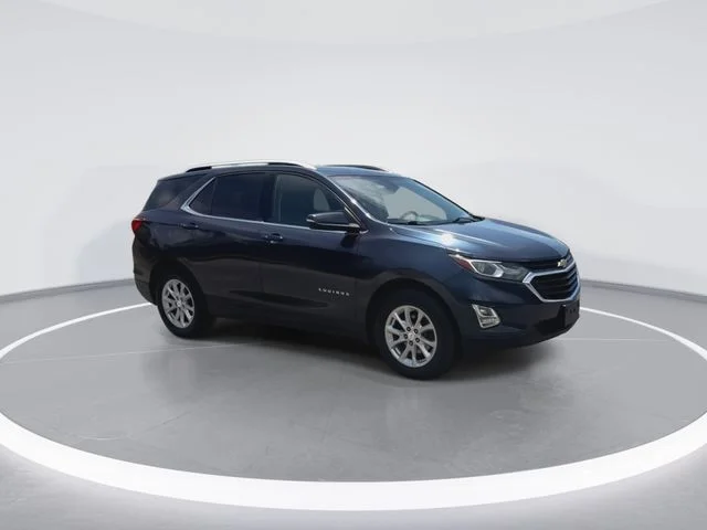Used 2018 Blue Chevrolet LT image 2