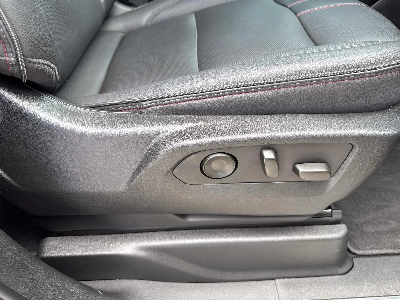 Used 2023 Black Chevrolet RST image 39