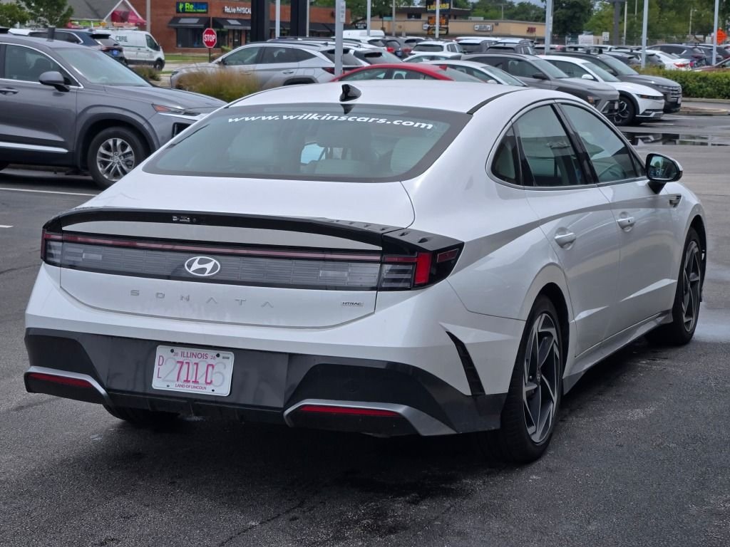 Certified Used 2026 White Hyundai SEL Sport image 10