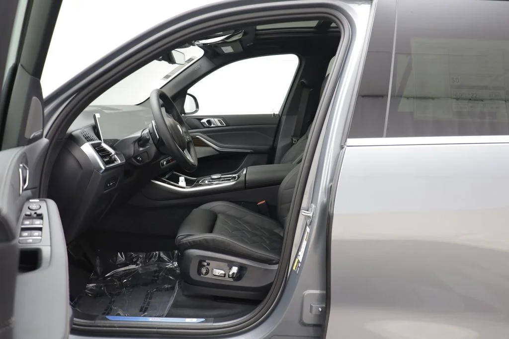 New 2026 Gray BMW xDrive50e image 7