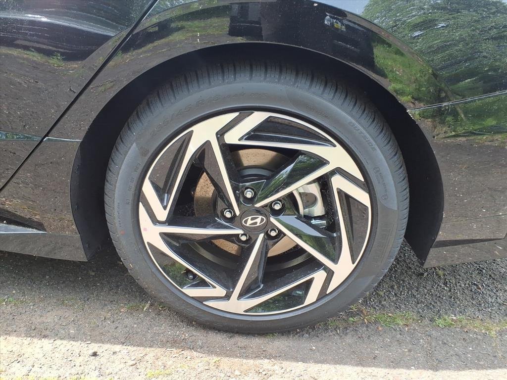 New 2026 Abyss Black Pearl Hyundai SEL Sport image 7