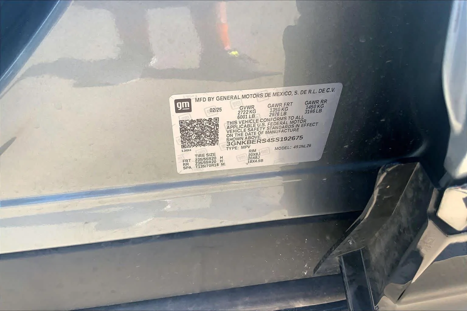 Used 2025 Sterling Gray Metallic Chevrolet RS image 34