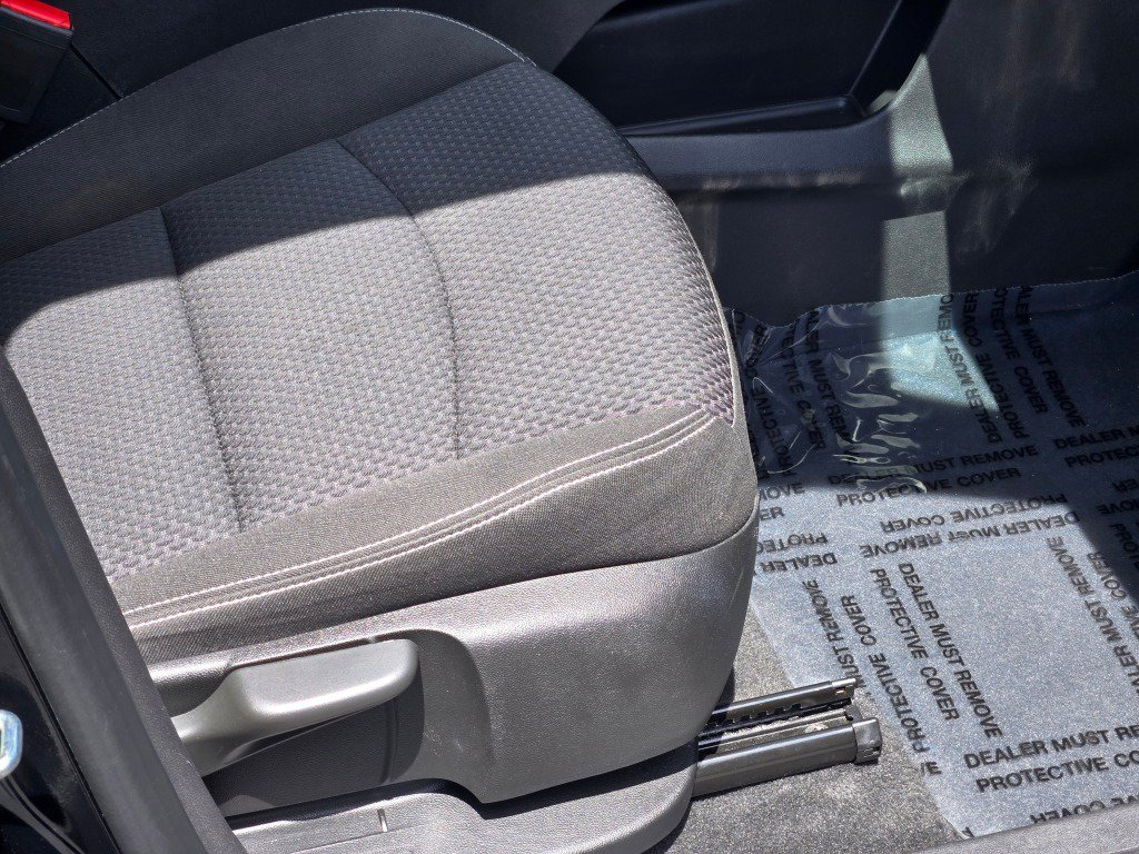 2024 GMC Terrain SLE - Photo 8