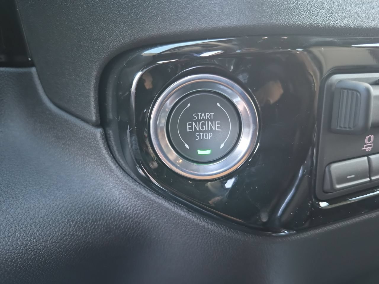 2026 Chevrolet Silverado 1500 LT - Photo 17