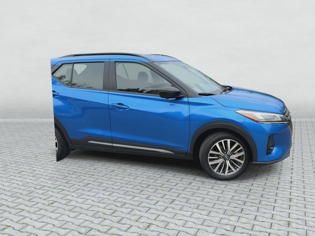 Certified Used 2024 Electric Blue Metallic Nissan SR image 9