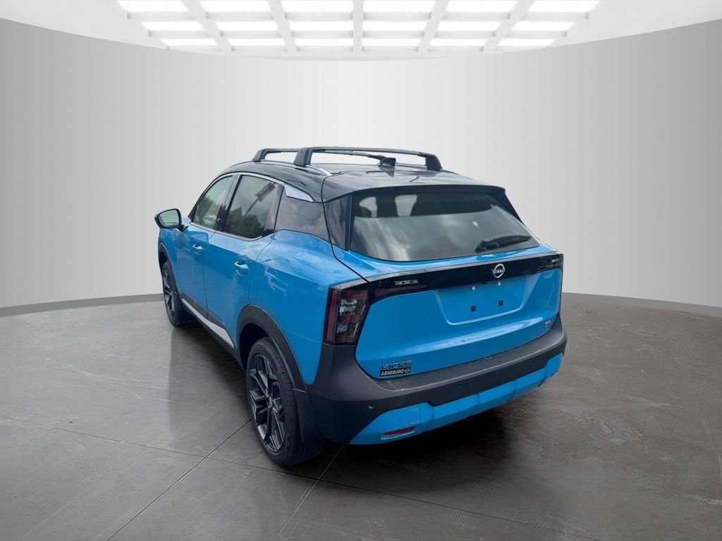 New 2026 Arctic Ice Blue Metallic / Super Black Two-tone Nissan SR image 3