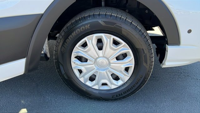 Used 2024 White Ford  image 10