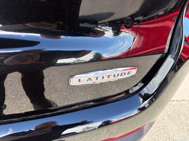 Used 2024 Black Jeep Latitude image 6