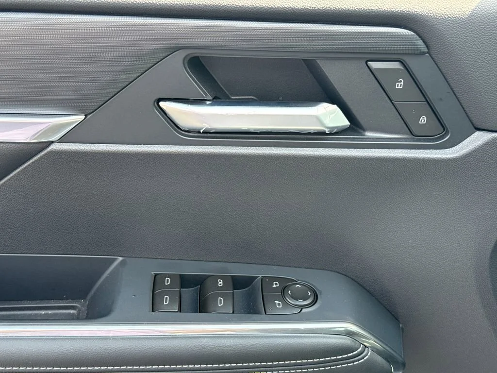 2026 GMC Acadia Elevation - Photo 15