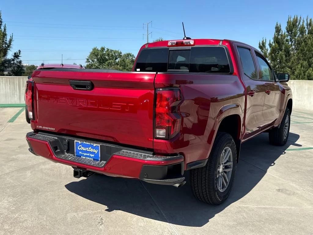 2026 Chevrolet Colorado LT - Photo 7