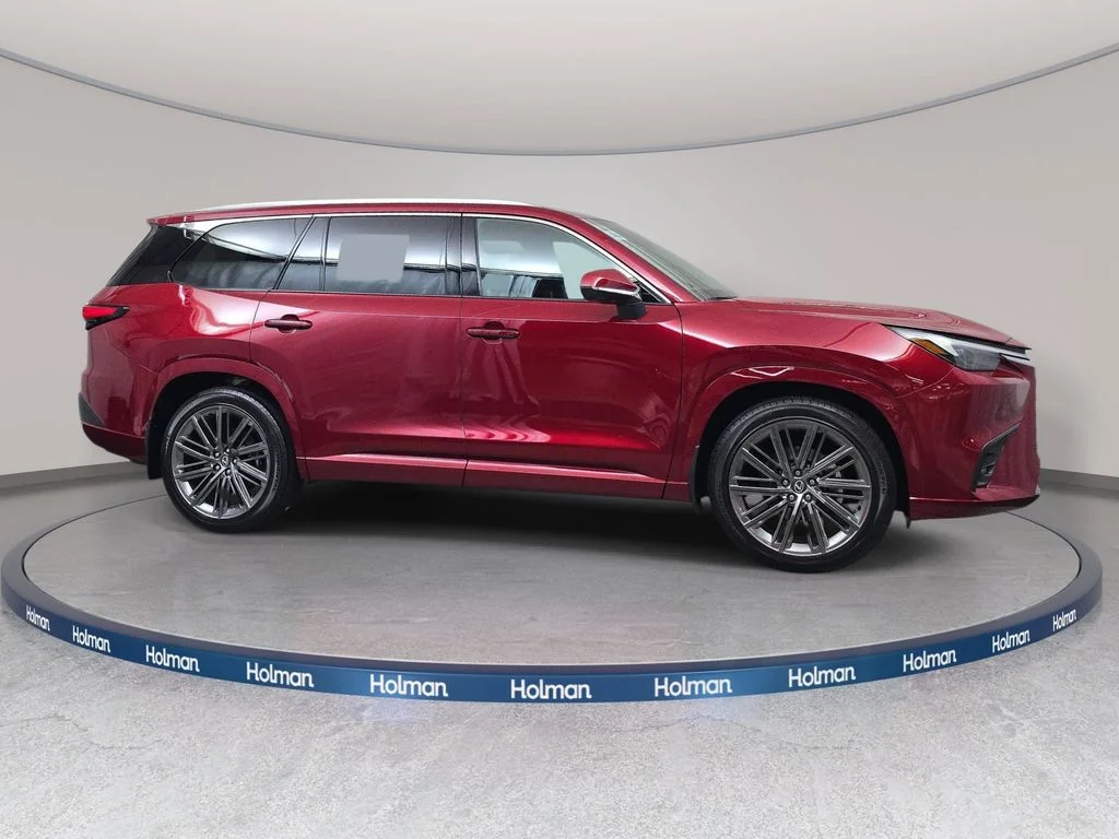 New 2026 Matador Red Mica Lexus 350 Luxury image 3