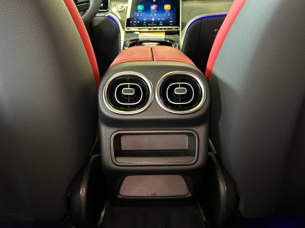 New 2027 Polar White Mercedes-Benz GLC 300 image 61